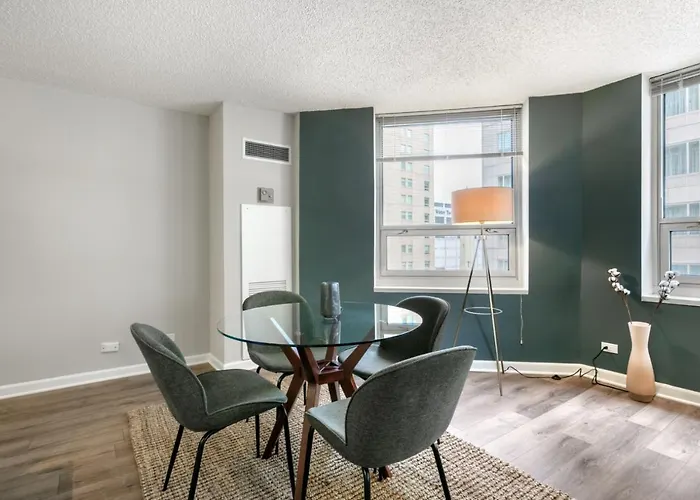 River N 1br W Gym Wd Nr Magnificent Mile Chi-165 *