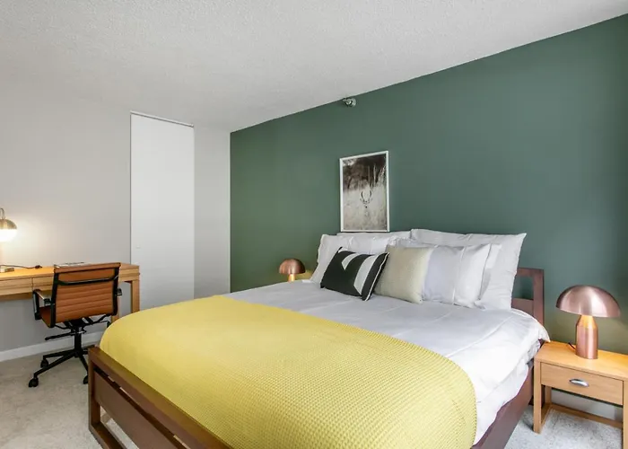 River N 1br W Gym Wd Nr Magnificent Mile Chi-165 * Chicago